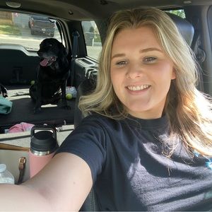 Meet your Posher, Baylee